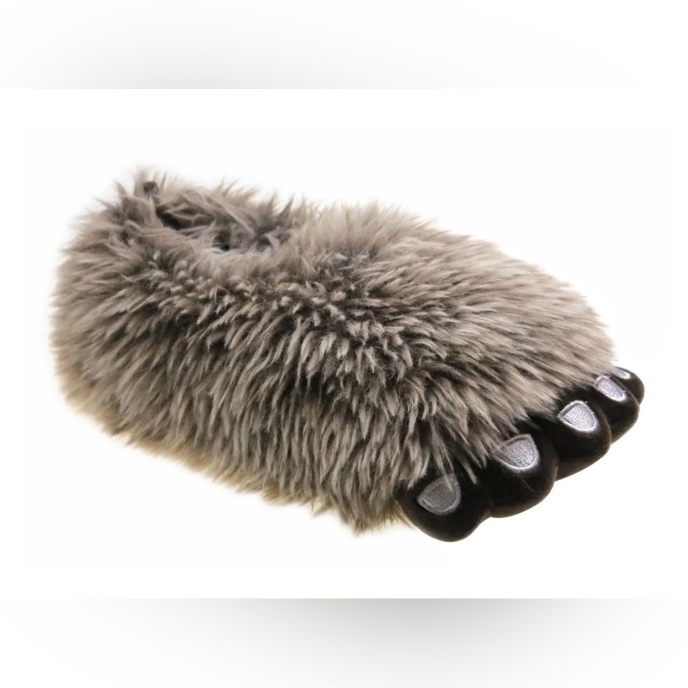 Wonder Nation boys YETI foot slippers; size: various